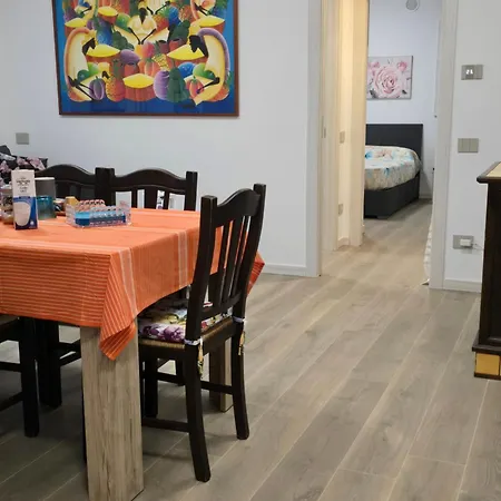 New Living Milano * 고르곤촐라