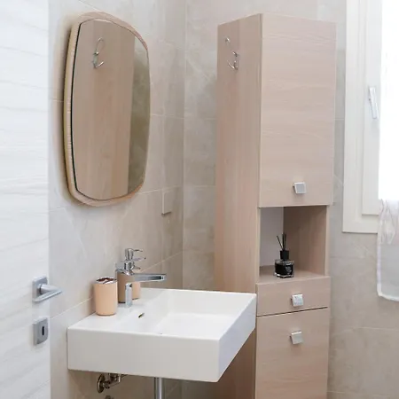 New Living Milano *